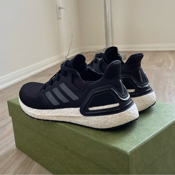 Adidas Running Shoes Size 7 - Picture 5 of 7